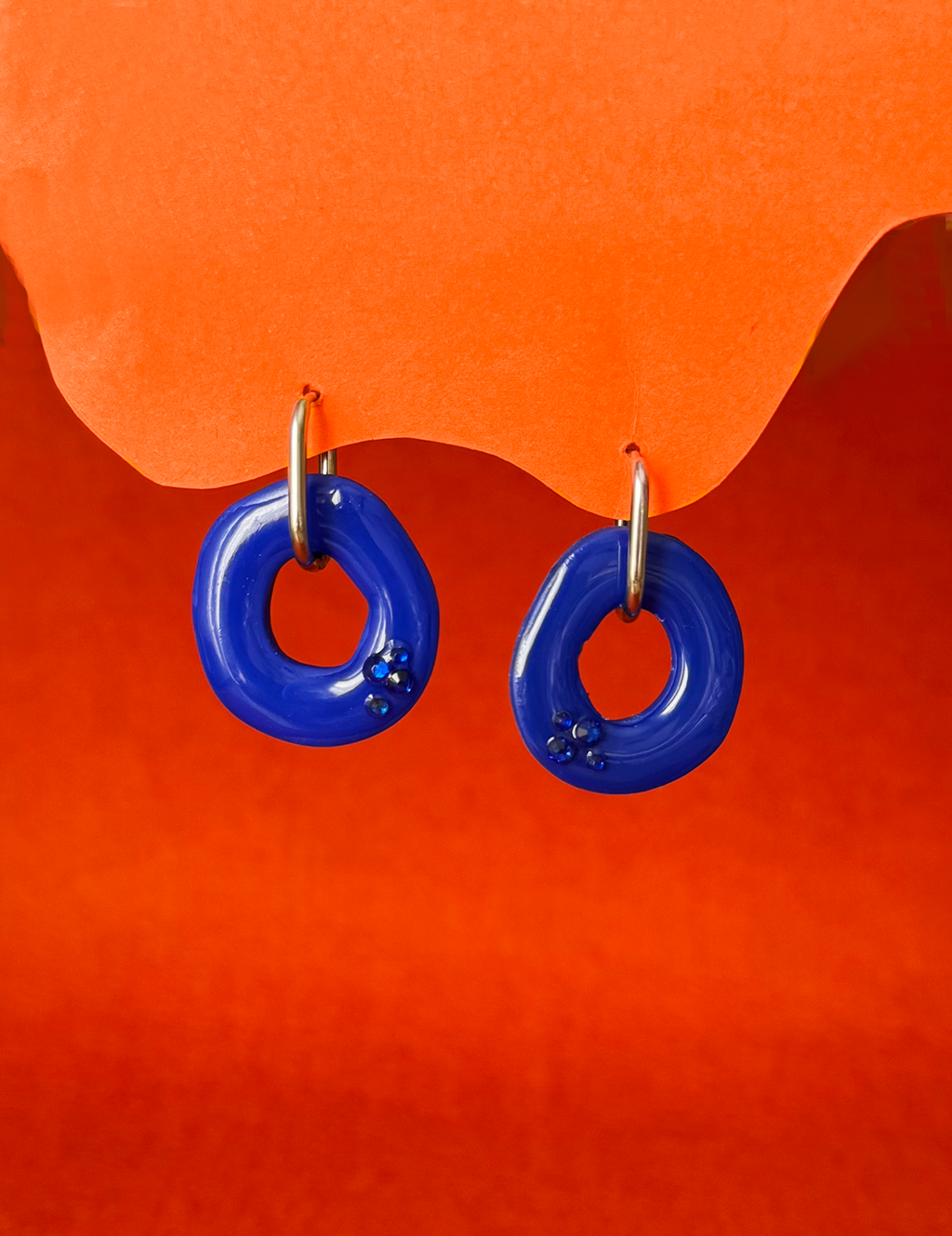 pendientes amuleto azul