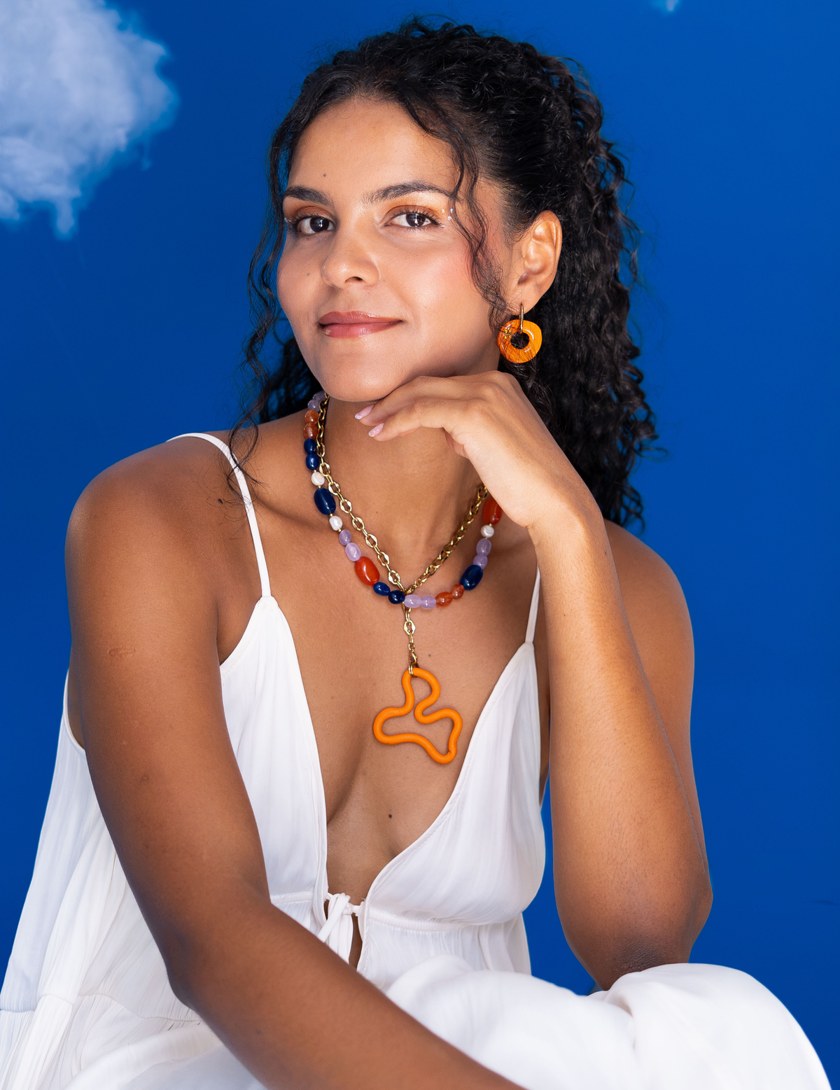 collar mirai naranja